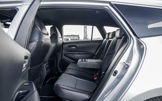 Toyota Corolla cena 86900 przebieg: 146770, rok produkcji 2019 z Miłakowo małe 631
